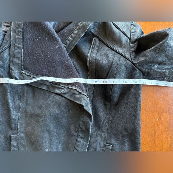 Nicole Miller Women’s Black Leather Jacket Textured Asymmetrical Jacket, size XS - Picture 12 of 13